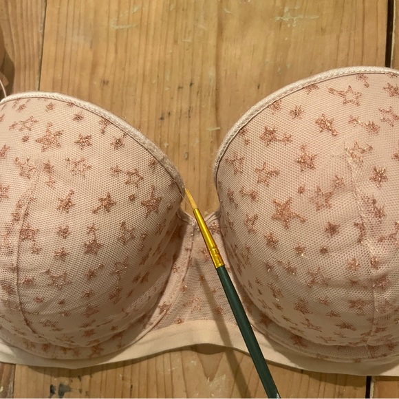 Victoria Secret 💫 Bra - Picture 4 of 16